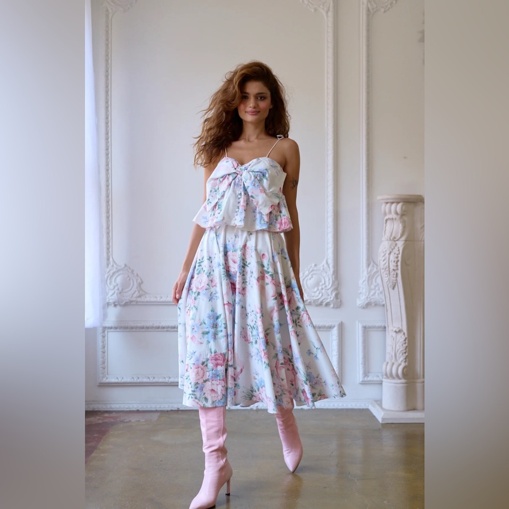 Selkie The Cotswolds Sangria Skirt Floral A-Line Midi Size Small NWT
